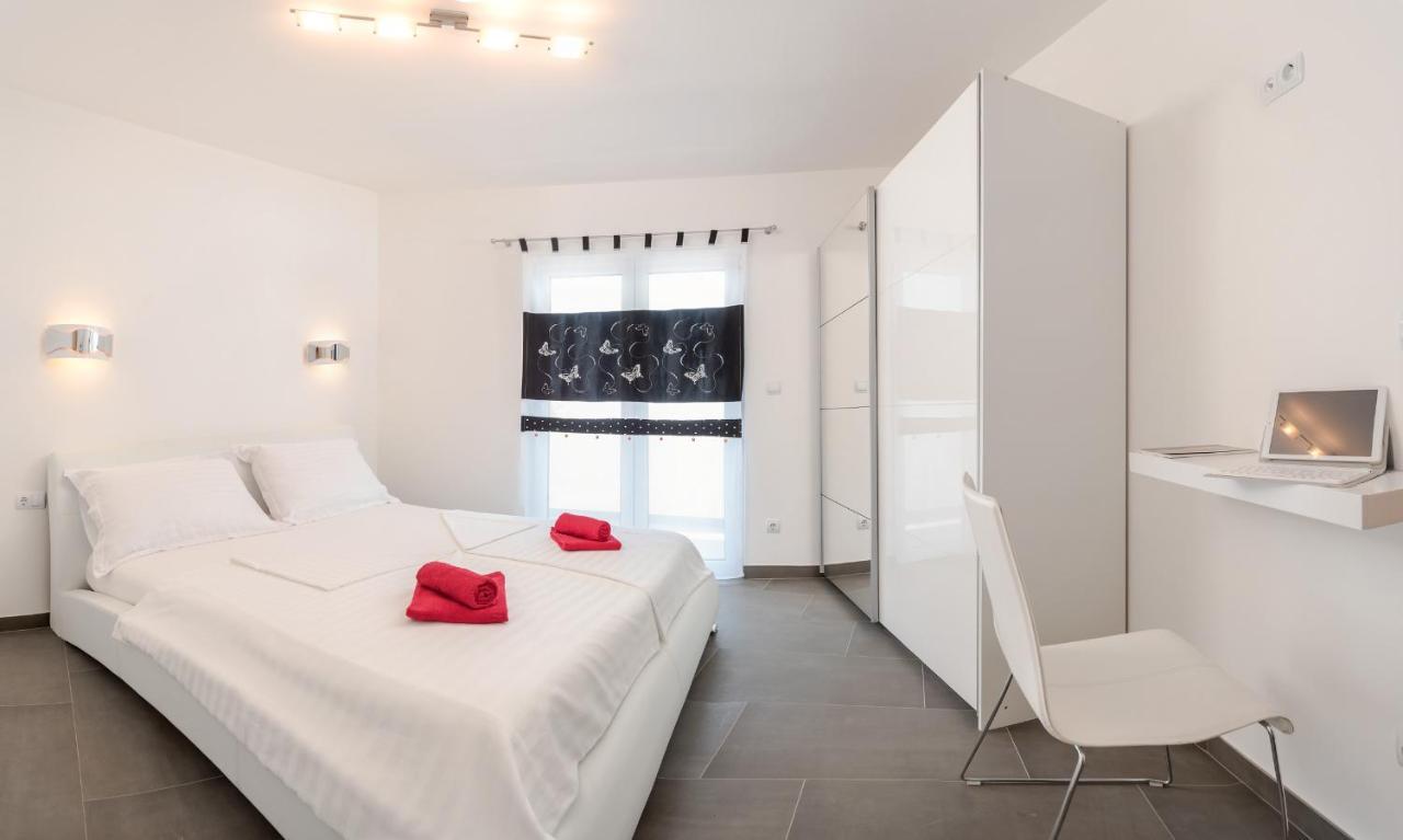 Sunny Biokovo Apartments Baska Voda Bagian luar foto