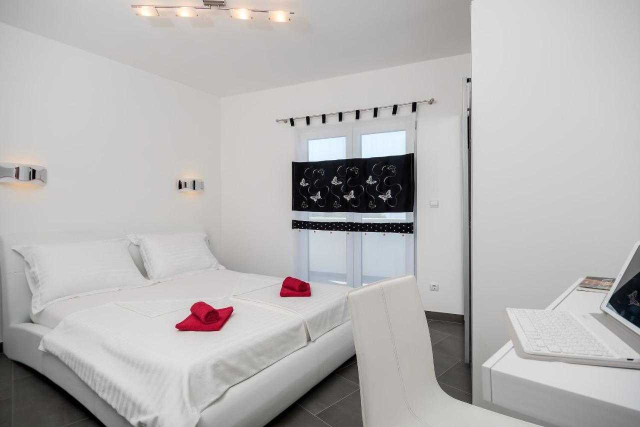 Sunny Biokovo Apartments Baska Voda Bagian luar foto